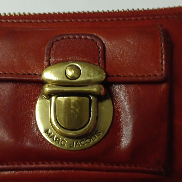 Marc Jacobs Red Leather coin purse - Picture 8 of 11